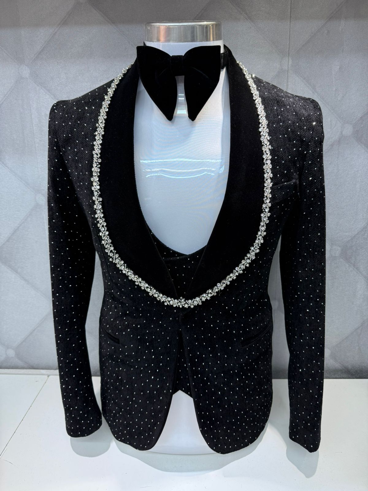Luxury Velvet Black Tuxedo Three Piece Suit with White Diamond Lapel Boarder